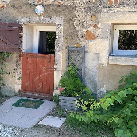 Petit Gite A La Ferme Des Buttons Rosnay Kültér fotó