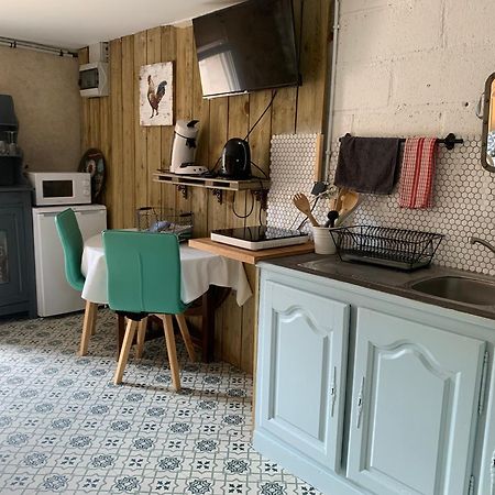 Petit Gite A La Ferme Des Buttons Rosnay Kültér fotó
