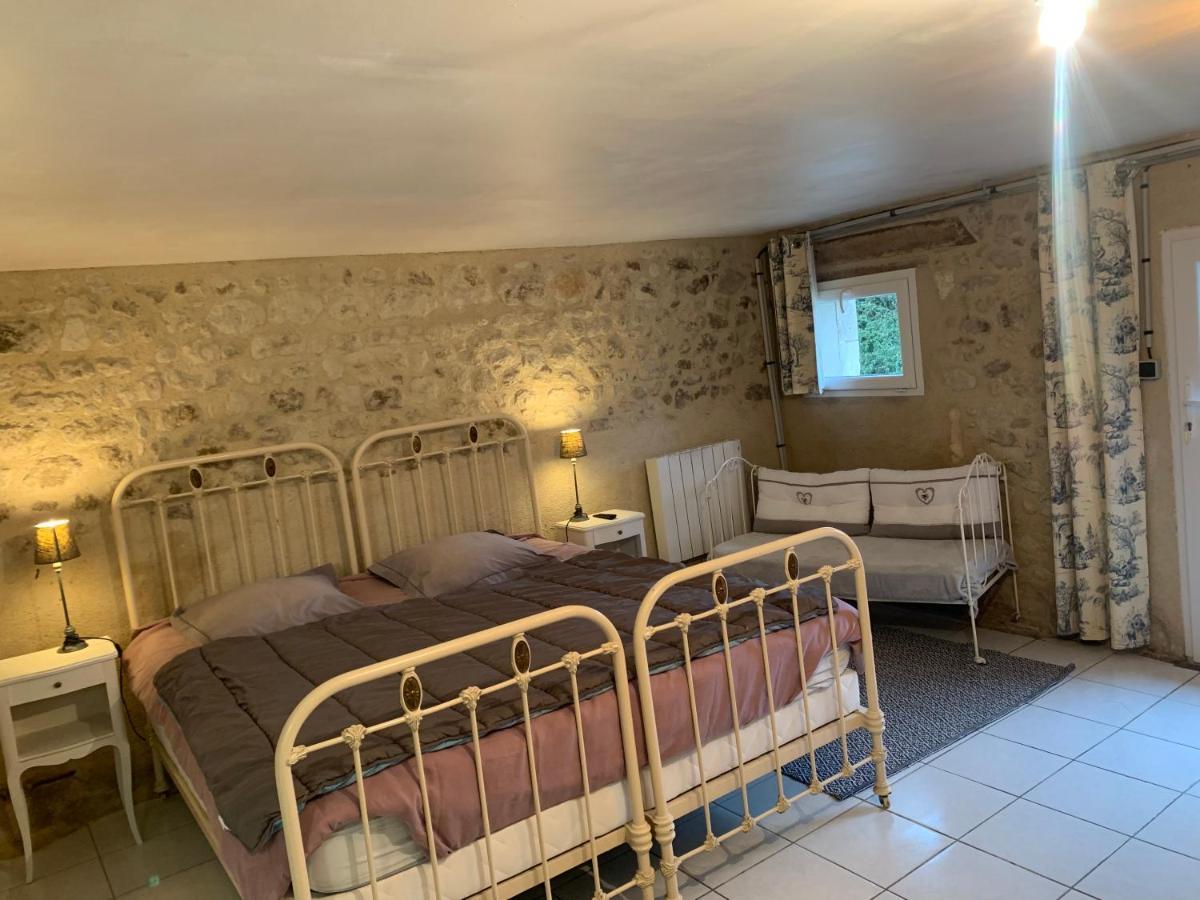Petit Gite A La Ferme Des Buttons Rosnay Kültér fotó